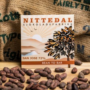 Innpakning med mørk sjokolade av kakao fra San Jose, Ecuador